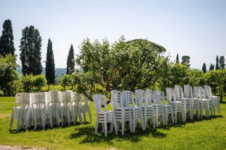 Location de tables et chaises Hasparren