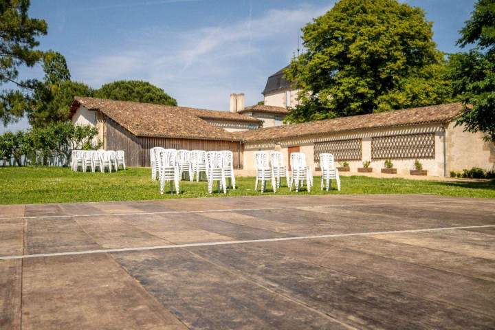 Location de podiums remorques Hasparren