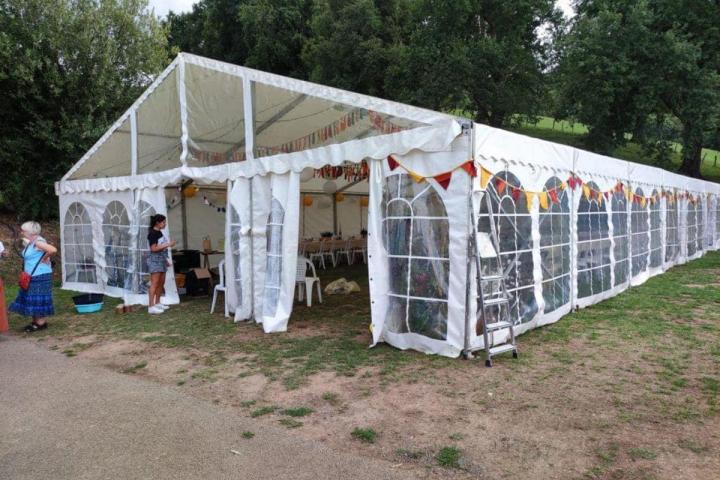 Location de podiums remorques Hasparren