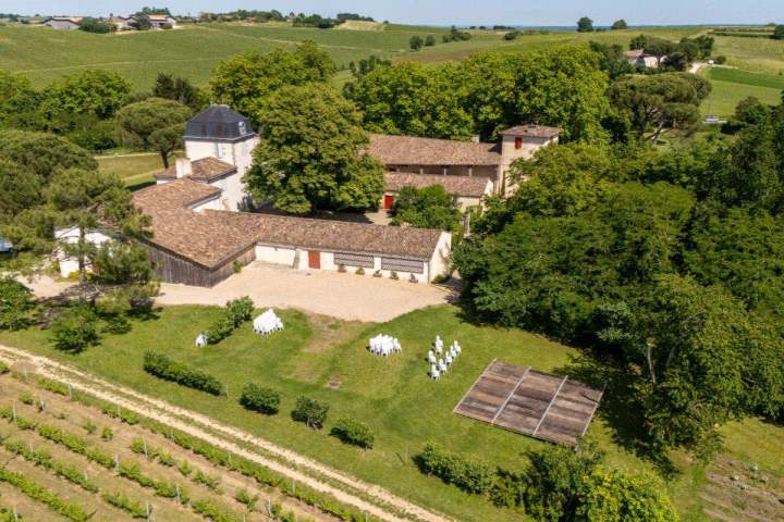 Location de tables et chaises Hasparren